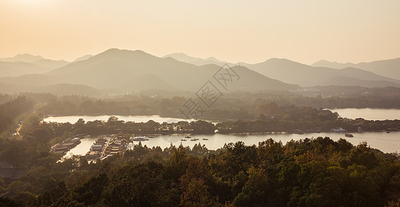 城市丛林古朴大气黄昏西湖山水风光背景