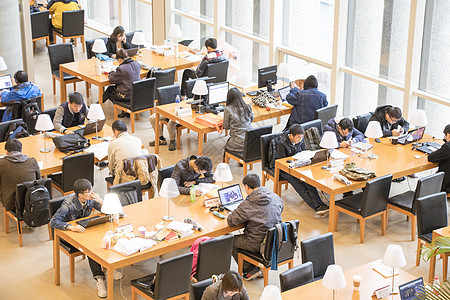 电脑桌面背景图书馆里学习的人背景