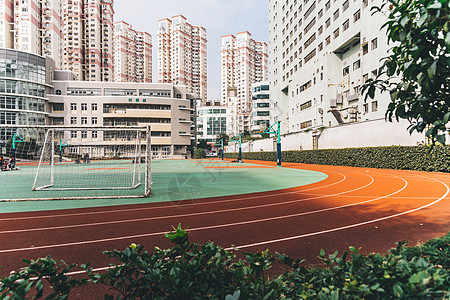 学校塑胶跑道图片