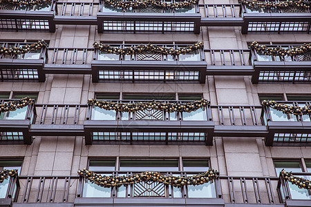 大楼建筑外立面圣诞装扮图片