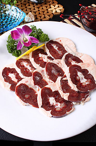 新疆美食 烤肉 烤腰子 鸽子汤图片