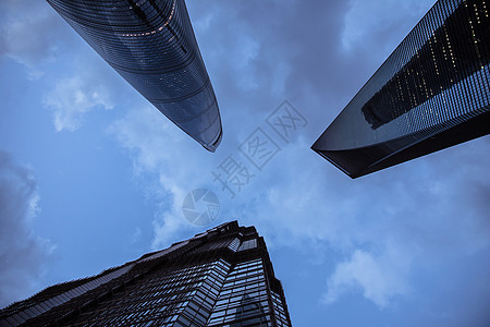 夜晚陆家嘴地标建筑图片