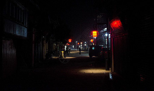 夜灯下的猫夜下灯笼背景