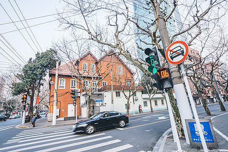 斑马线红绿灯城市街头拍摄背景