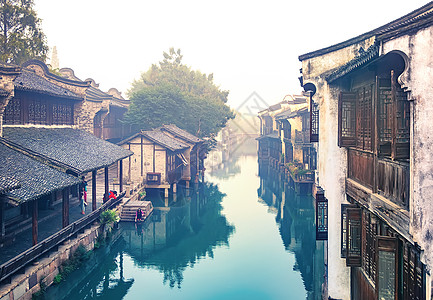 清晨的江南水乡乌镇背景图片