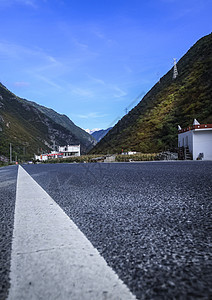 川西的路图片