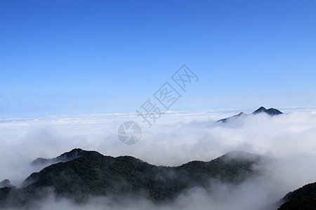 骑行图片骑行广东第一峰背景