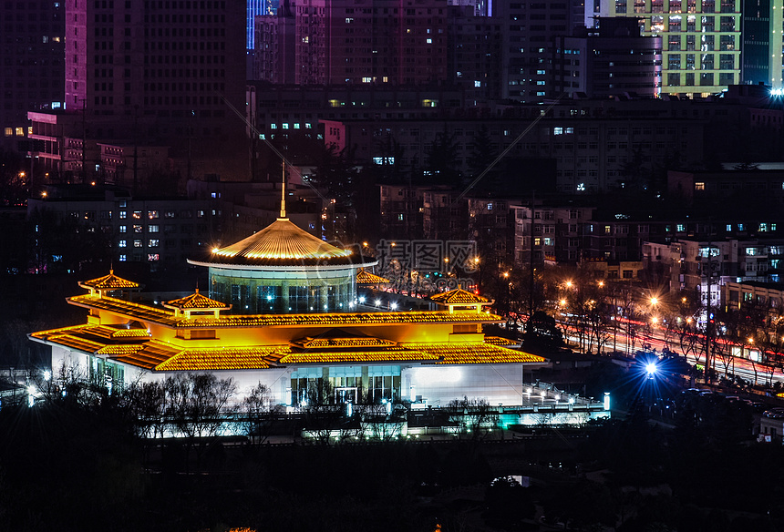 璀璨的西安博物馆夜景图片