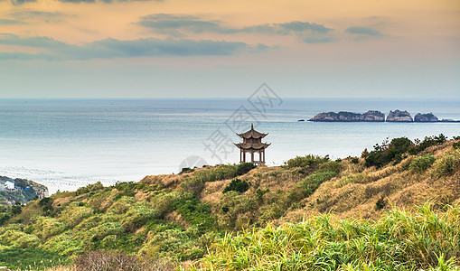 守望东极亭背景