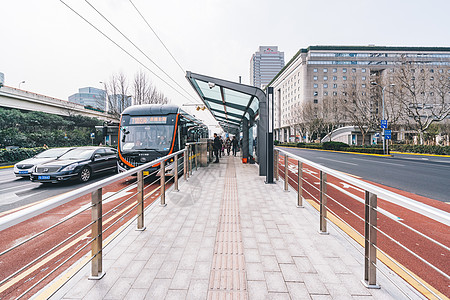 上海71路中速交通背景图片