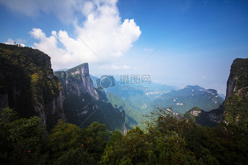 张家界天门山图片