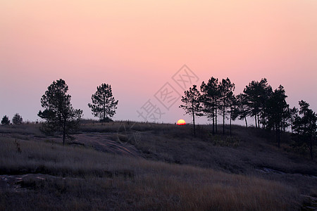 夕阳落山的太阳红糖快高清图片