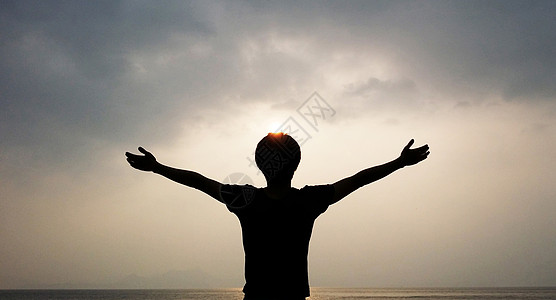 面朝大海,拥抱未来图片
