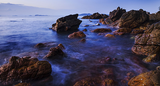 激流勇进礁背景