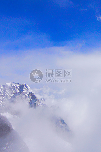 雪山，云海，攀登图片