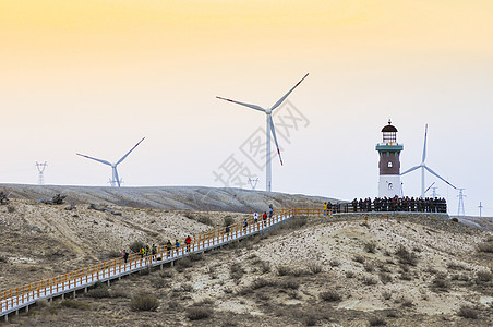 沙漠戈壁风车灯塔背景