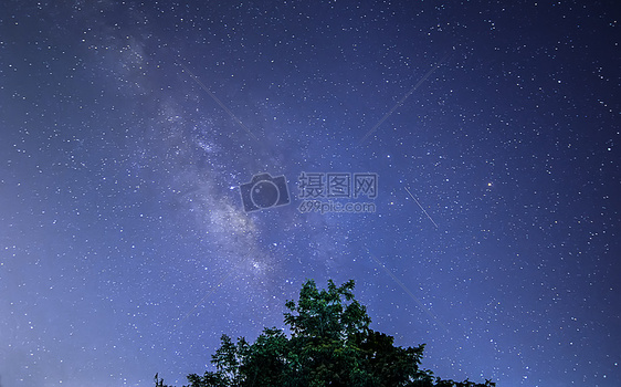 夏季的星空图片