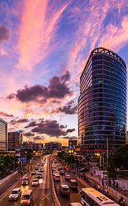 酒店全景城市车流夜景背景