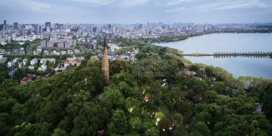 西湖十景 宝石流霞图片