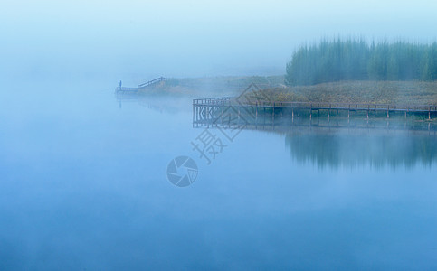 西安雾霾素材独钓晨雾背景