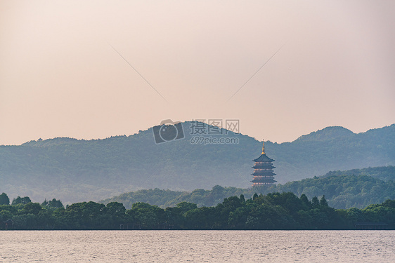 杭州西湖清晨图片