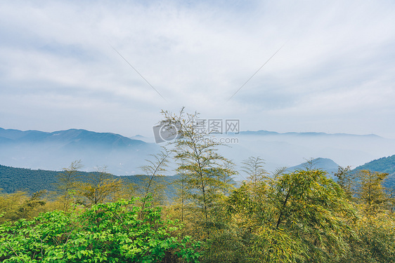 莫干山顶峰拍摄图片