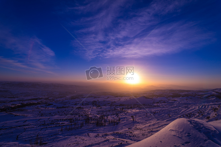 雪乡的日出图片