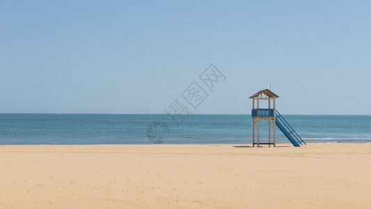 沙滩瞭望塔背景海滩高清图片