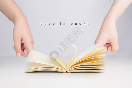 Love in books高清图片