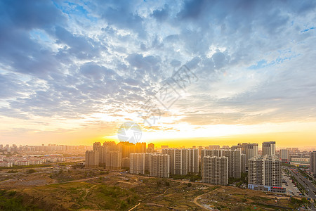 日落的居民区背景图片