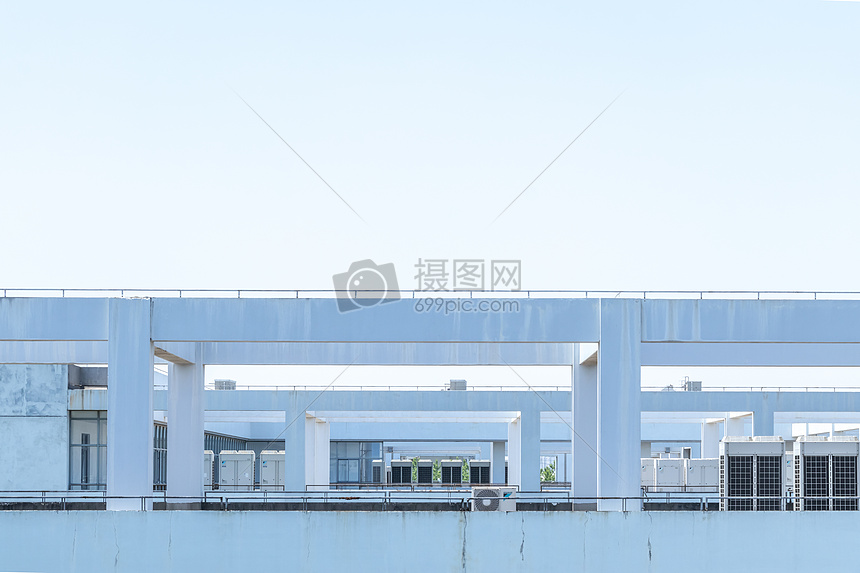 大学校园天台楼顶