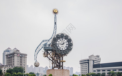 景观雕塑天津世纪之钟背景