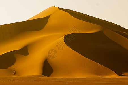沙漠旅游魅力曲线沙漠背景