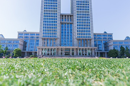 大学校园大气建筑背景图片