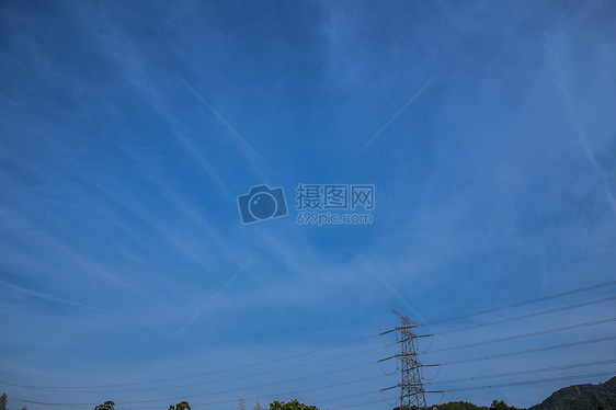 夜晚清新自然电塔天空背景图片