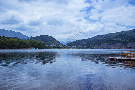 清新自然大气清澈楠溪江风景图片