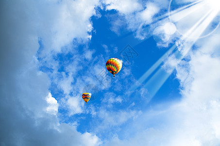 云合成创意热气球天空背景