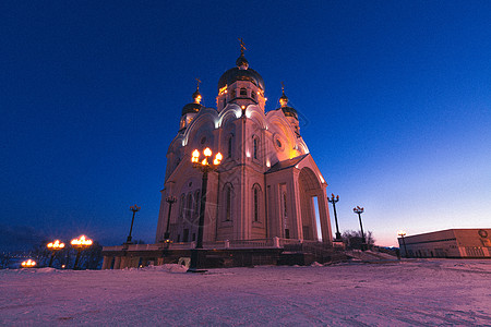 教堂夜景图片