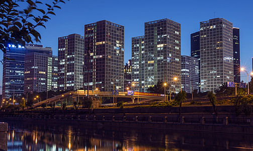 城市夜景图片