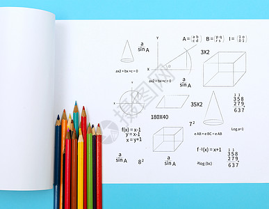 练习册上的数学题背景图片