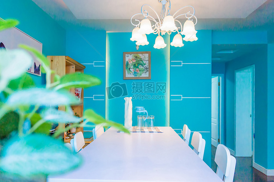 蓝色简约餐厅室内设计图片