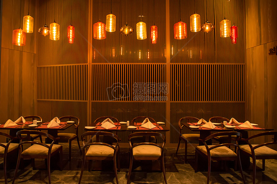 现代中式高级餐厅室内设计图片