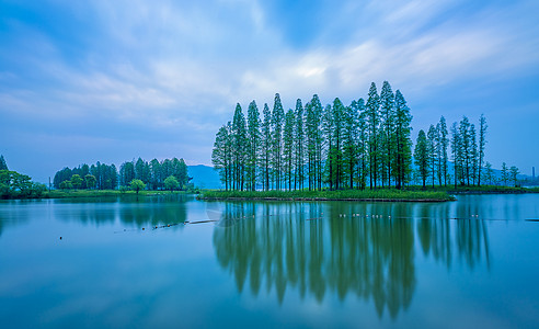 二龙湖落日湖光山色背景