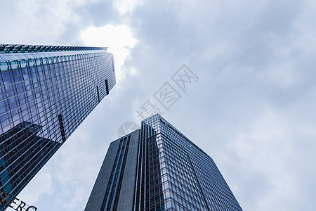 科技汽车线条上海浦西大气商务大楼建筑背景