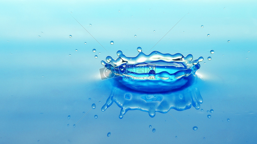皇冠状水花及倒影水素材高清图片下载 正版图片 摄图网 皇冠状水花及倒影水素材高清图片下载 正版图片 摄图网