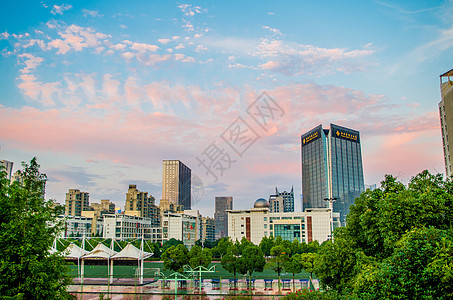 城市晚霞风景背景图片