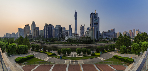日落的北京CBD图片