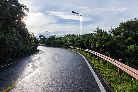 大气美丽风景区傍晚公路图片