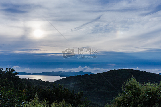 傍晚宝界山林公园蠡湖风景图片