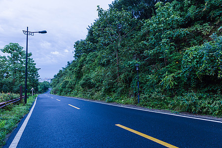 大气美丽风景区傍晚公路图片